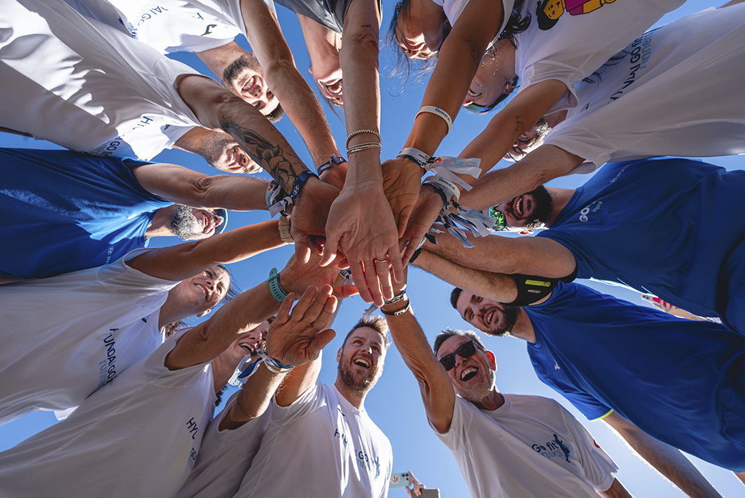 Participantes del equipo Hyundai GO fit runners Medio Maratón Valencia 2024