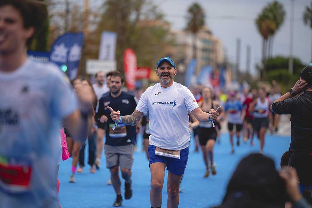 Participante del equipo Hyundai GO fit runners Medio Maratón Valencia 2024