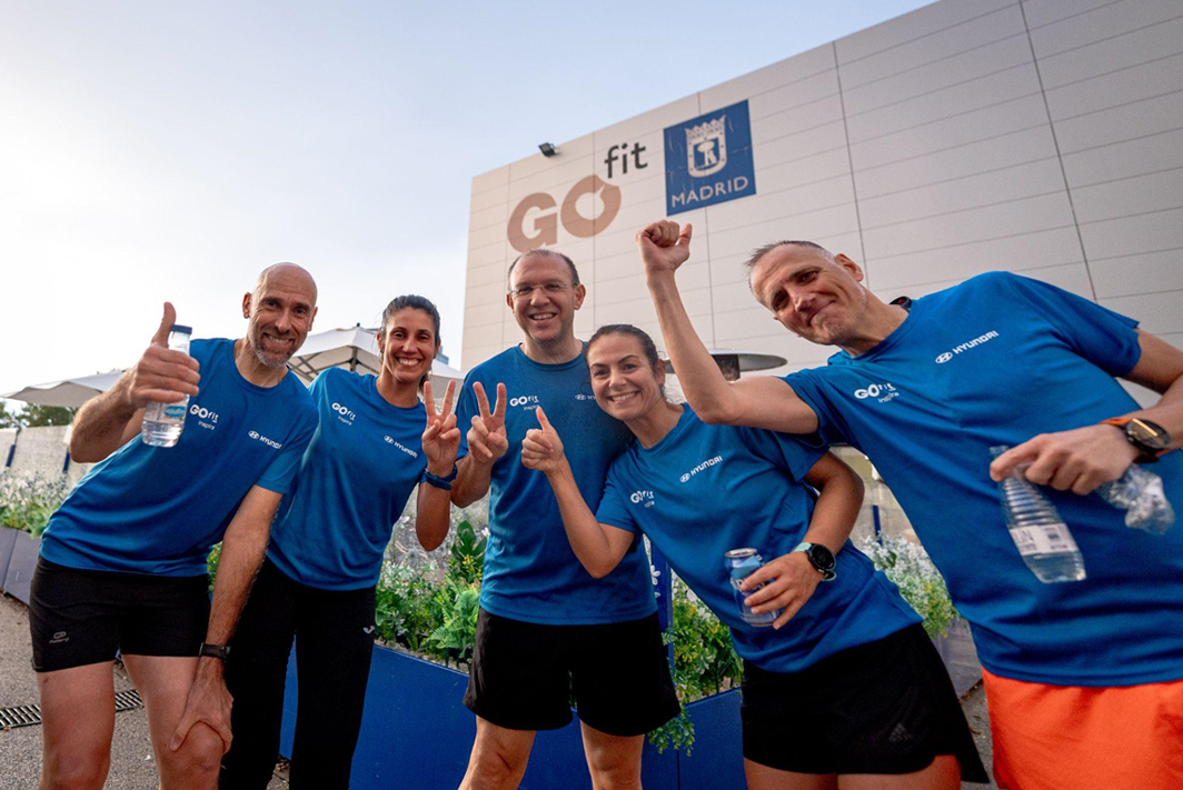 Participantes del entrenamiento Run to progress recuperándose tras el entreno